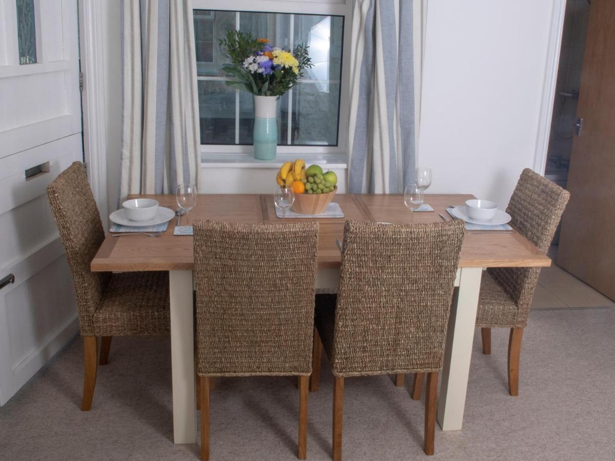 Harbour Retreat Trinity Mews Apartment Torquay Bagian luar foto
